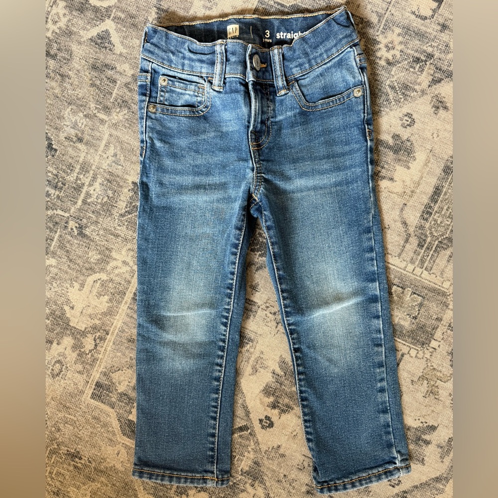 GAP Blue Straight Fit Jeans - size 3